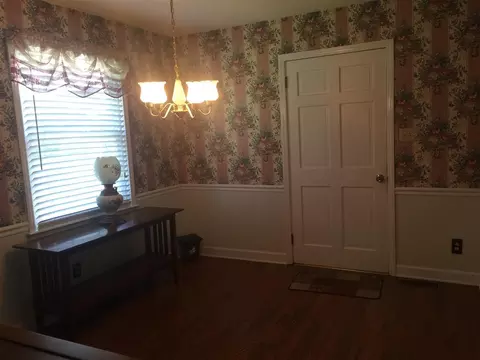 414 Pecan Dr, Selma, NC 27576 photo 6