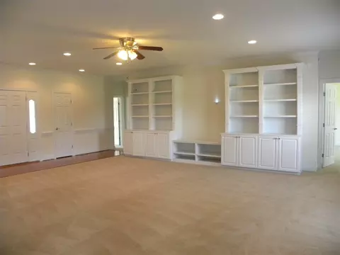 1306 Stephenson Rd, Benson, NC 27504 photo 3