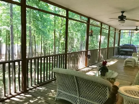 3425 Thomas Rd, Henderson, NC 27537 photo 9