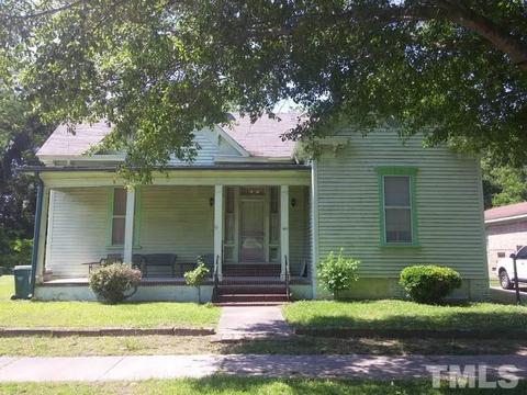 508 E Saint James St, Tarboro, NC 27886 photo 1