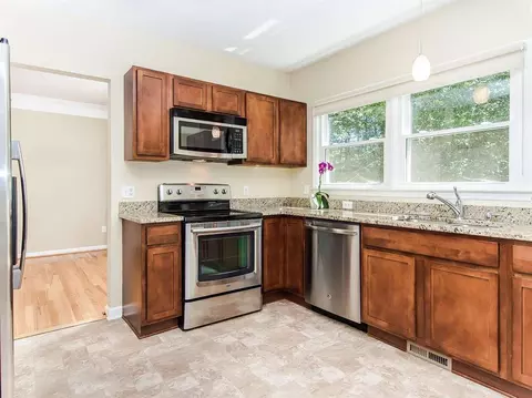 3901 Kettering Dr, Durham, NC 27713 photo 9