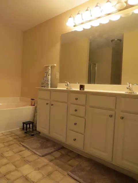 191 Fox Chase Ln, Smithfield, NC 27577 photo 9