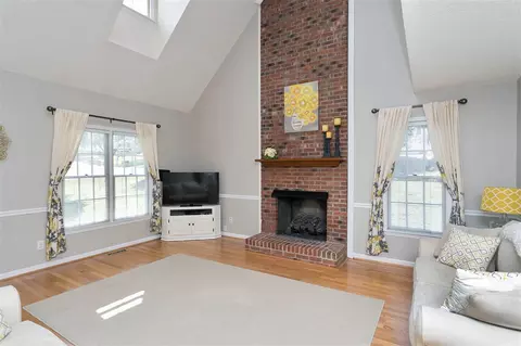 2011 Graybark Ct, Apex, NC 27502 photo 3