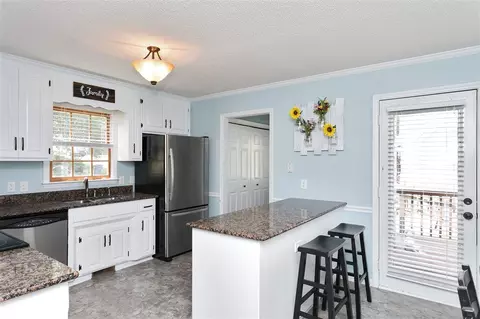2011 Graybark Ct, Apex, NC 27502 photo 9