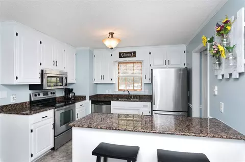 2011 Graybark Ct, Apex, NC 27502 photo 7
