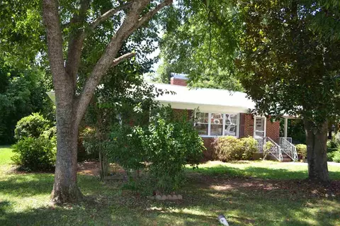 913 Wade Ave, Garner, NC 27529 photo 3