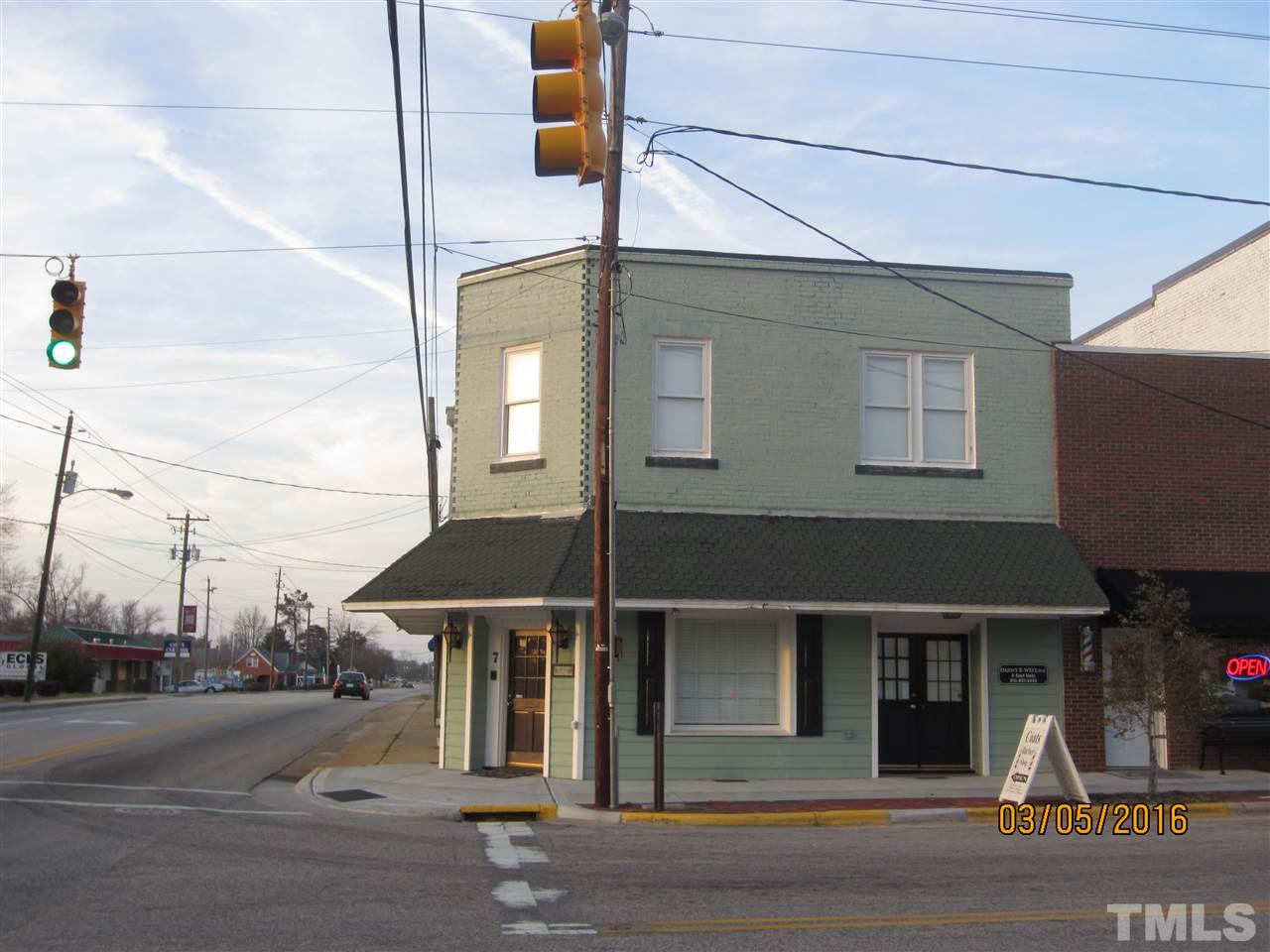9 Main St, Coats, NC 27521 photo 1