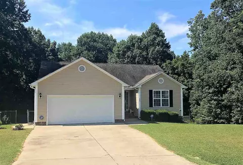 169 Fox Chase Ln, Smithfield, NC 27577 photo 1