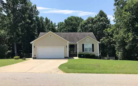 169 Fox Chase Ln, Smithfield, NC 27577 photo 2