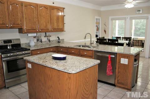 5801 St Thomas Dr, Durham, NC 27705 photo 3