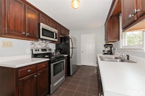 820 Carter Ave, Durham, NC 27703 photo 8