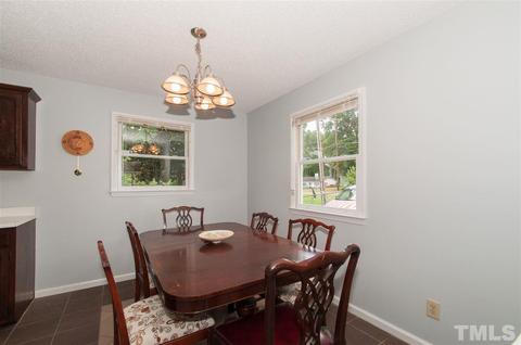 820 Carter Ave, Durham, NC 27703 photo 5