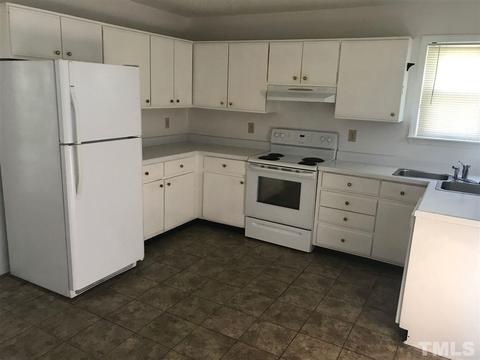 4 Ernest Pl, Durham, NC 27707 photo 4