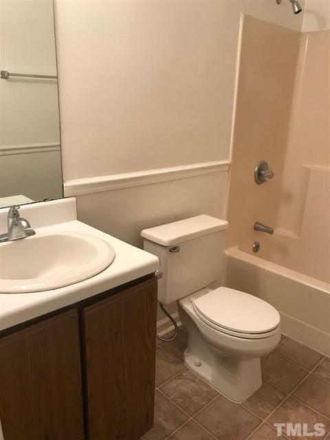 4 Ernest Pl, Durham, NC 27707 photo 6