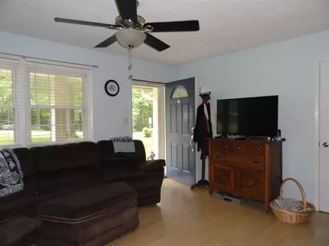 102 Ferndale Dr, Garner, NC 27529 photo 4