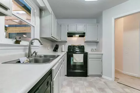 1480 Honeycutt Rd, Willow Spring, NC 27592 photo 11