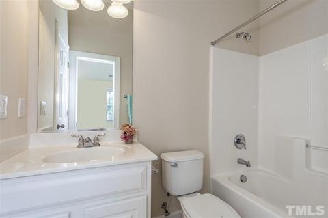 331 Bridgegate Dr, Cary, NC 27519 photo 17