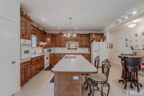 2375 Smith Rd, Smithfield, NC 27577 photo 7