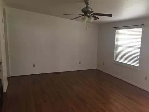 111 Morgan St, Erwin, NC 28339 photo 4