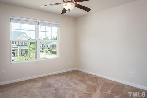 401 Callandale Ln, Durham, NC 27703 photo 7