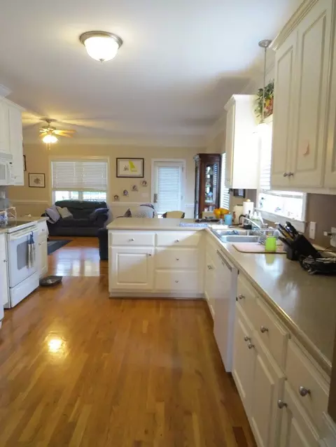 235 Steve Rdg, Willow Spring, NC 27592 photo 4