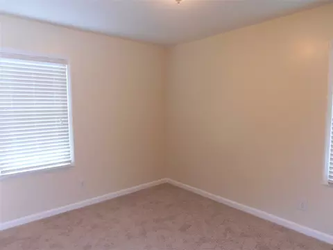 110 Jupiter Dr, Dunn, NC 28334 photo 5