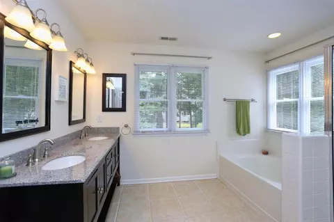 4 Ozark Ct, Durham, NC 27713 photo 14