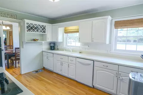 914 Brooks Ave, Garner, NC 27529 photo 8