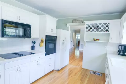 914 Brooks Ave, Garner, NC 27529 photo 7