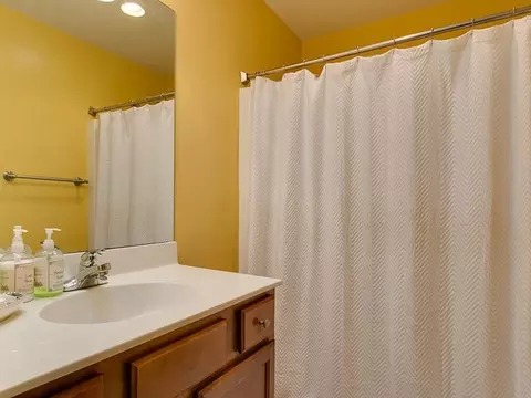 505 Ruby St, Durham, NC 27704 photo 4