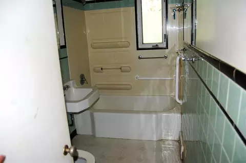 630 E Hammond St, Durham, NC 27705 photo 5