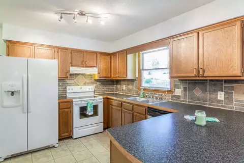 207 Artesian Dr, Garner, NC 27529 photo 7