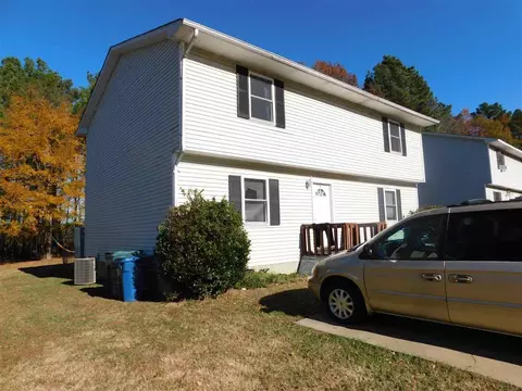 1310 Cherrycrest Dr, Durham, NC 27704 photo 3