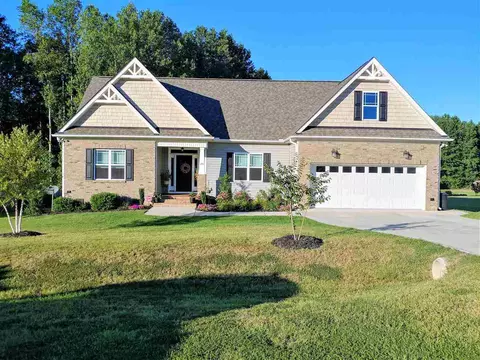 20 Trusting Ln, Middlesex, NC 27557 photo 2