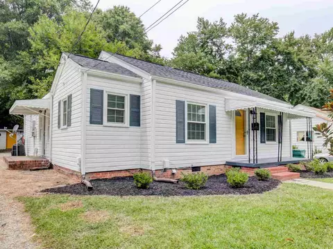 2513 Thorne St, Durham, NC 27704 photo 3