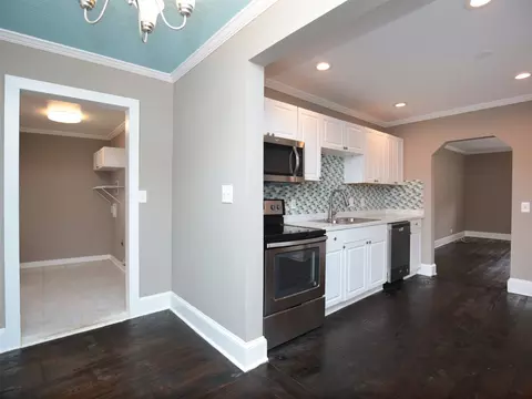 2513 Thorne St, Durham, NC 27704 photo 6