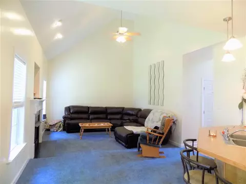 57 Peacemaker Ln, Smithfield, NC 27577 photo 9