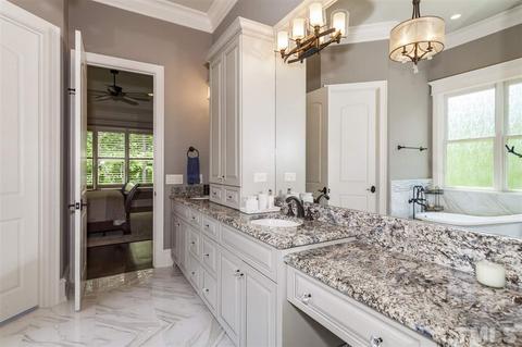 3605 Nightfall Ct, Raleigh, NC 27607 photo 13