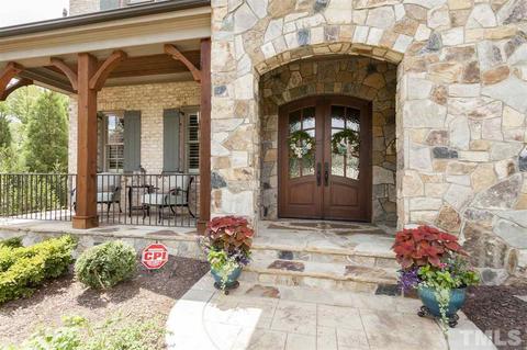 3605 Nightfall Ct, Raleigh, NC 27607 photo 2