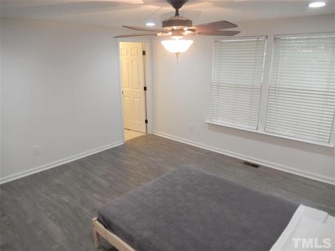 7325 Shellburne Dr, Raleigh, NC 27612 photo 12