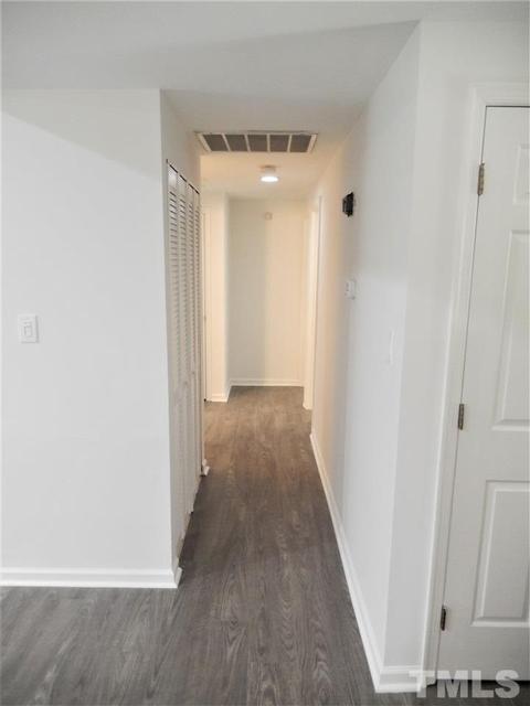 7325 Shellburne Dr, Raleigh, NC 27612 photo 9