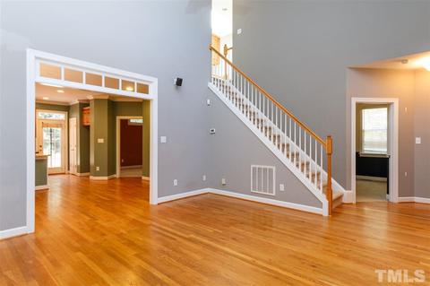 821 Cedar Downs Dr, Raleigh, NC 27607 photo 4