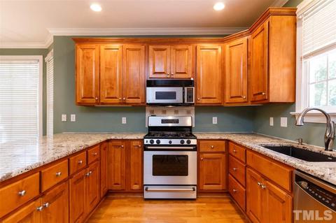 821 Cedar Downs Dr, Raleigh, NC 27607 photo 7