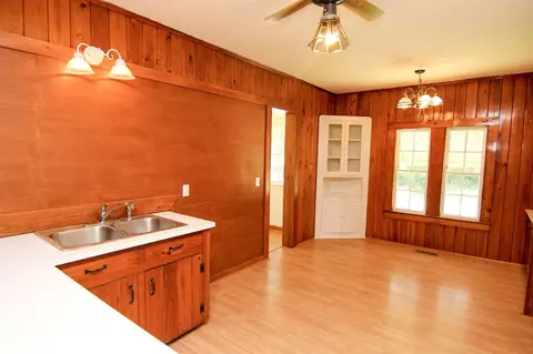 108 E Third St, Princeton, NC 27569 photo 15