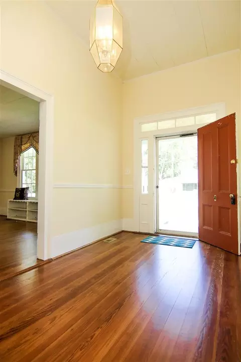 108 E Third St, Princeton, NC 27569 photo 2