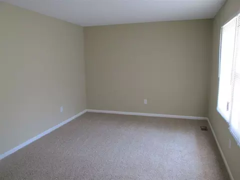 2108 Michael Ln, Smithfield, NC 27577 photo 6