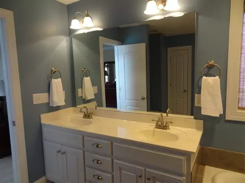 258 Great Oak Dr, Garner, NC 27529 photo 14