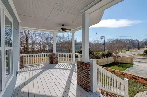 215 Mallard Ave, Durham, NC 27701 photo 2