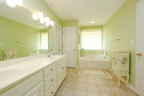 122 Forest Ln, Garner, NC 27529 photo 9