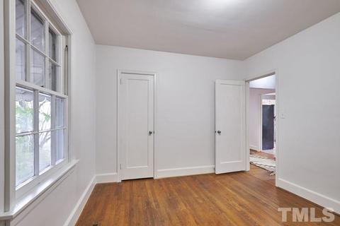 606 E Markham Ave, Durham, NC 27701 photo 18
